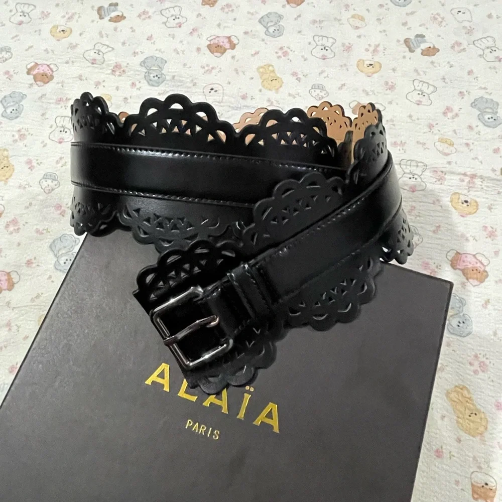 Alaia elegant black